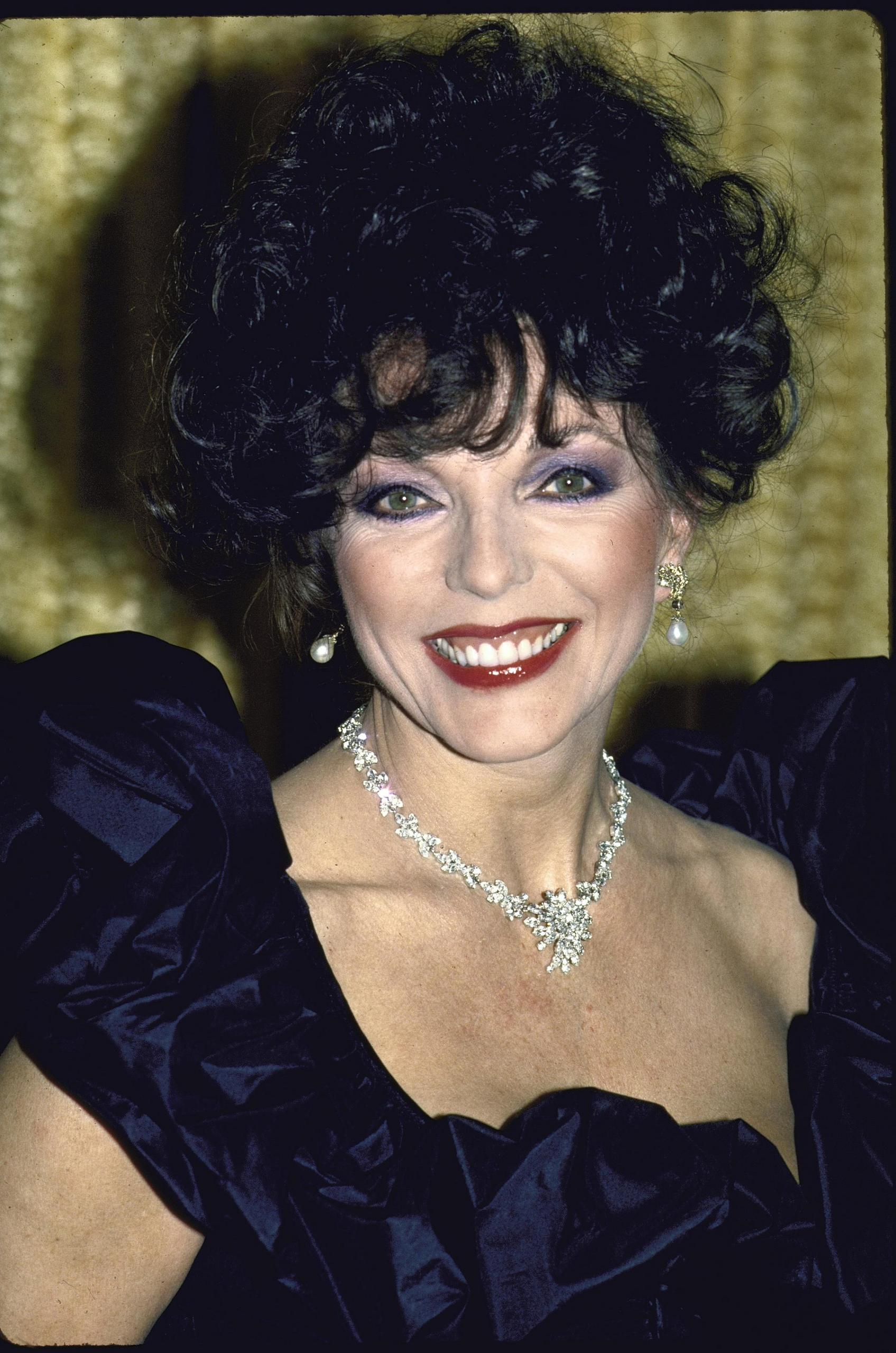 Joan Collins Image HD Wallpaper And