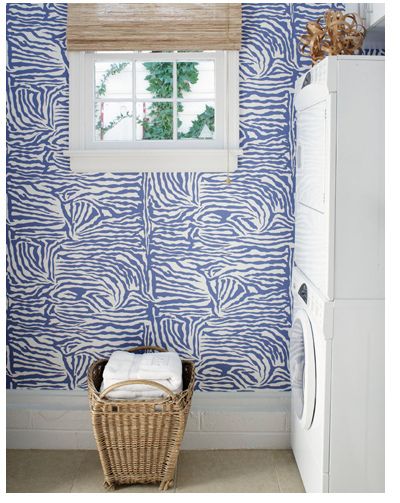  4305 PM by jamie meares via Flickr what fun paper in a laundry room