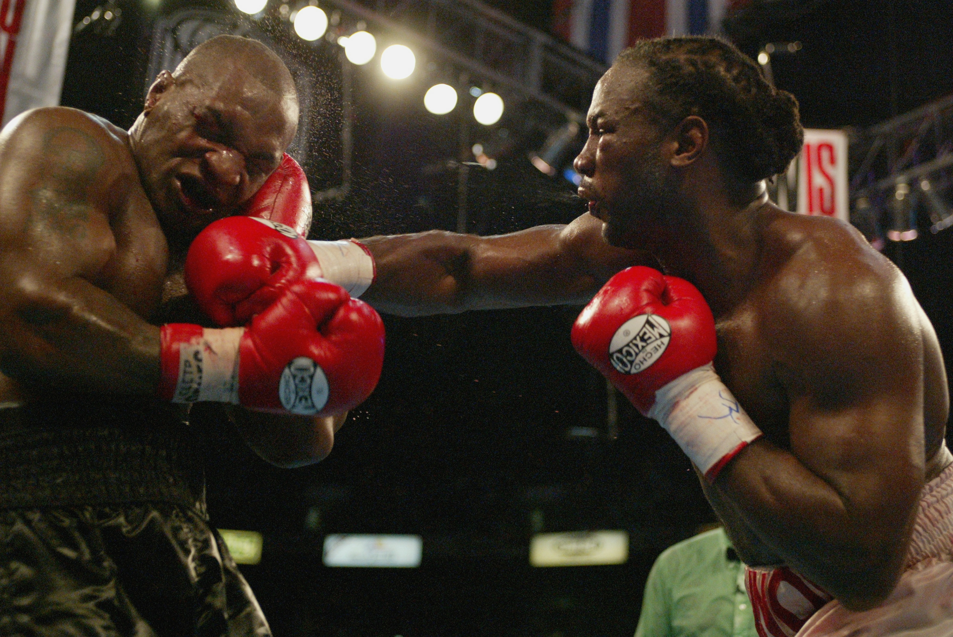 Legendary Boxer Lennox Vs Mike Tyson Wallpaper Joe Rogan