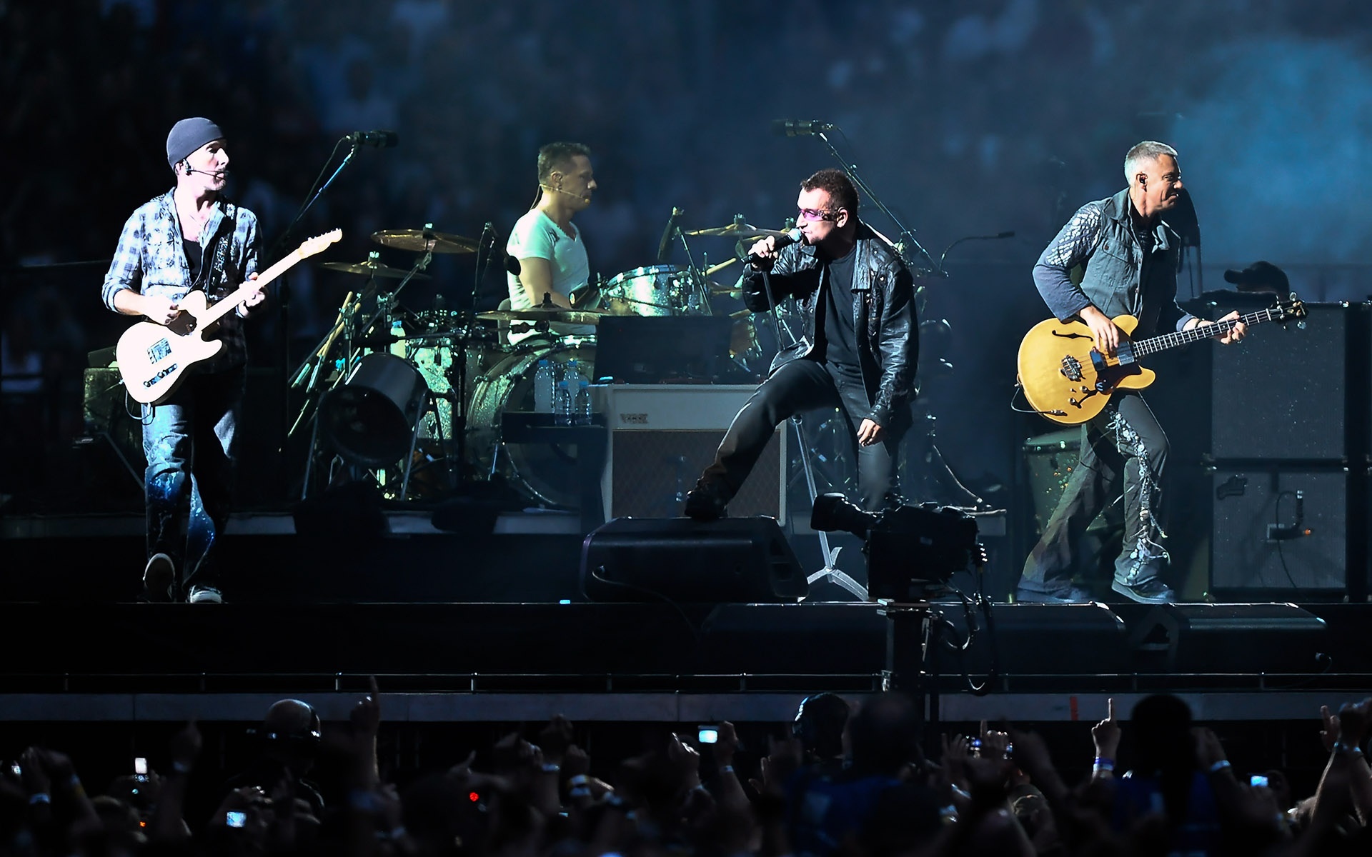 U2 Concert Wallpaper Music And Dance
