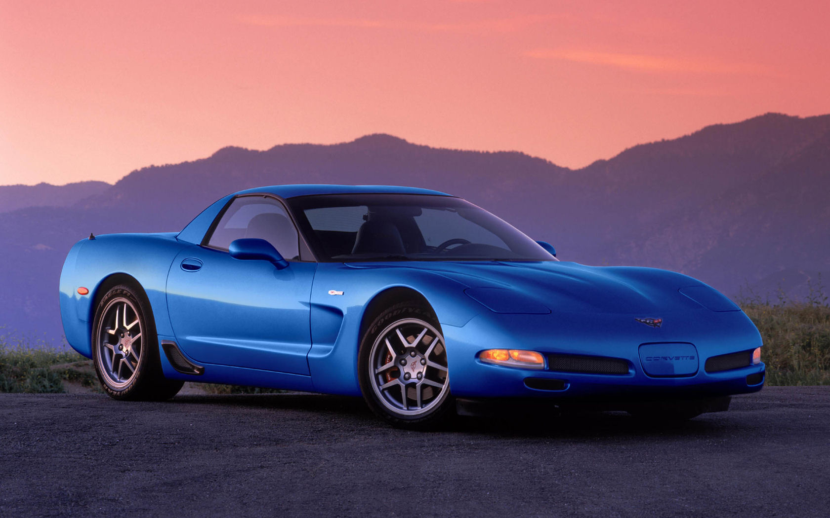 Chevrolet Corvette Desktop Wallpaper
