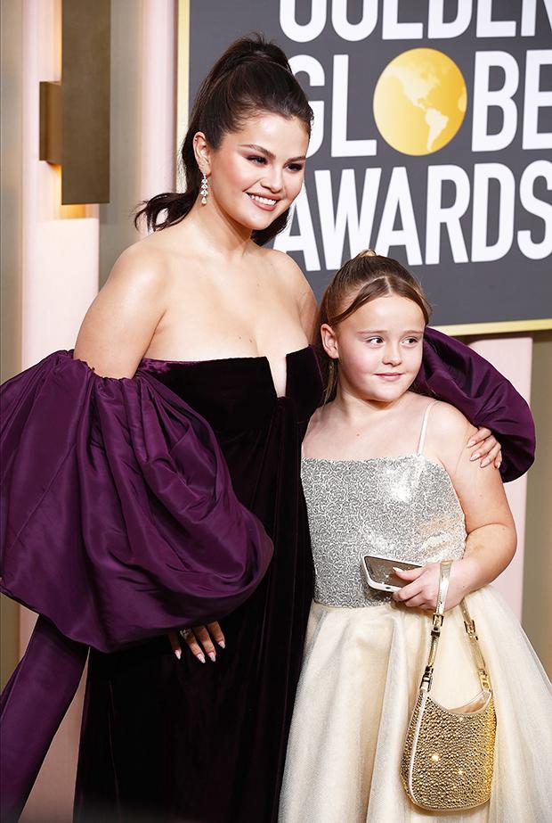 Selena Gomez Brings Little Sister Gracie To Golden Globes