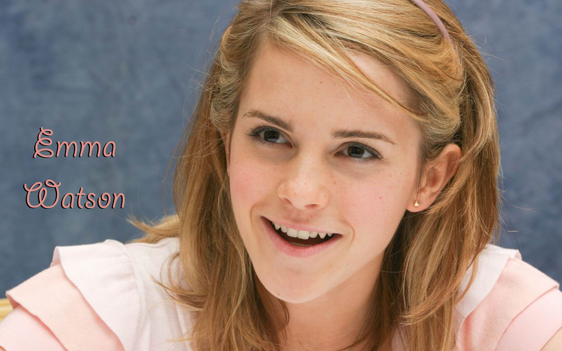 Emma Watson High Quality HD Wide Wallpaper