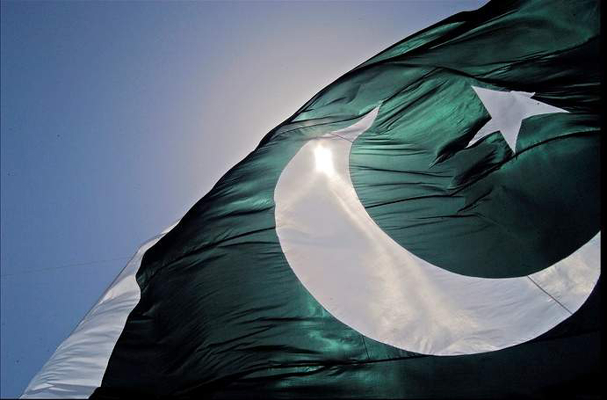 Pakistan Flag In White Clouds Blue Sky Background HD Pakistan Flag  Wallpapers  HD Wallpapers  ID 83011