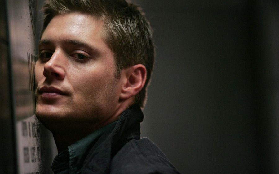 Jensen Ackles Pictures Wallpaper High Definition Quality