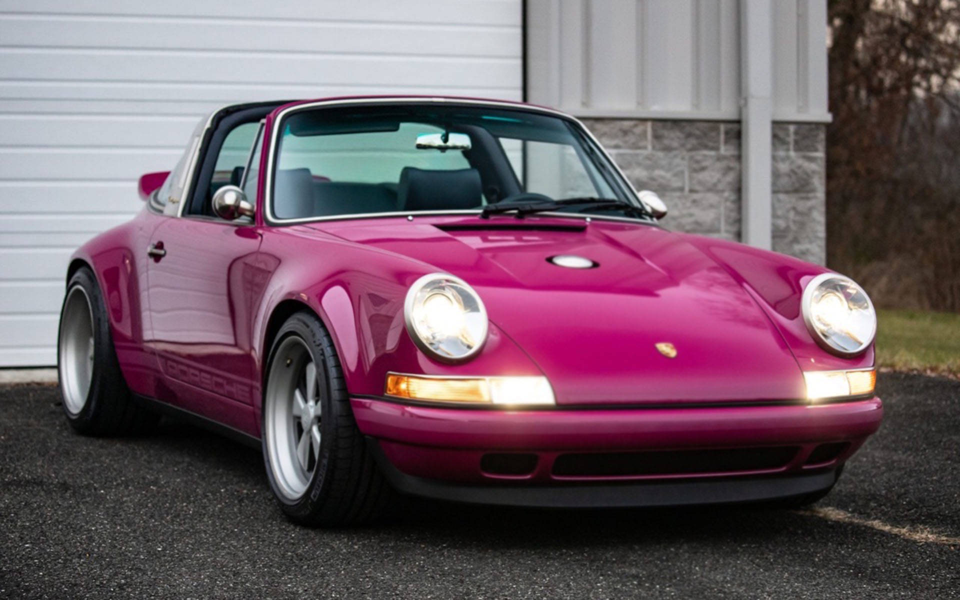 Singer Porsche Wallpaper