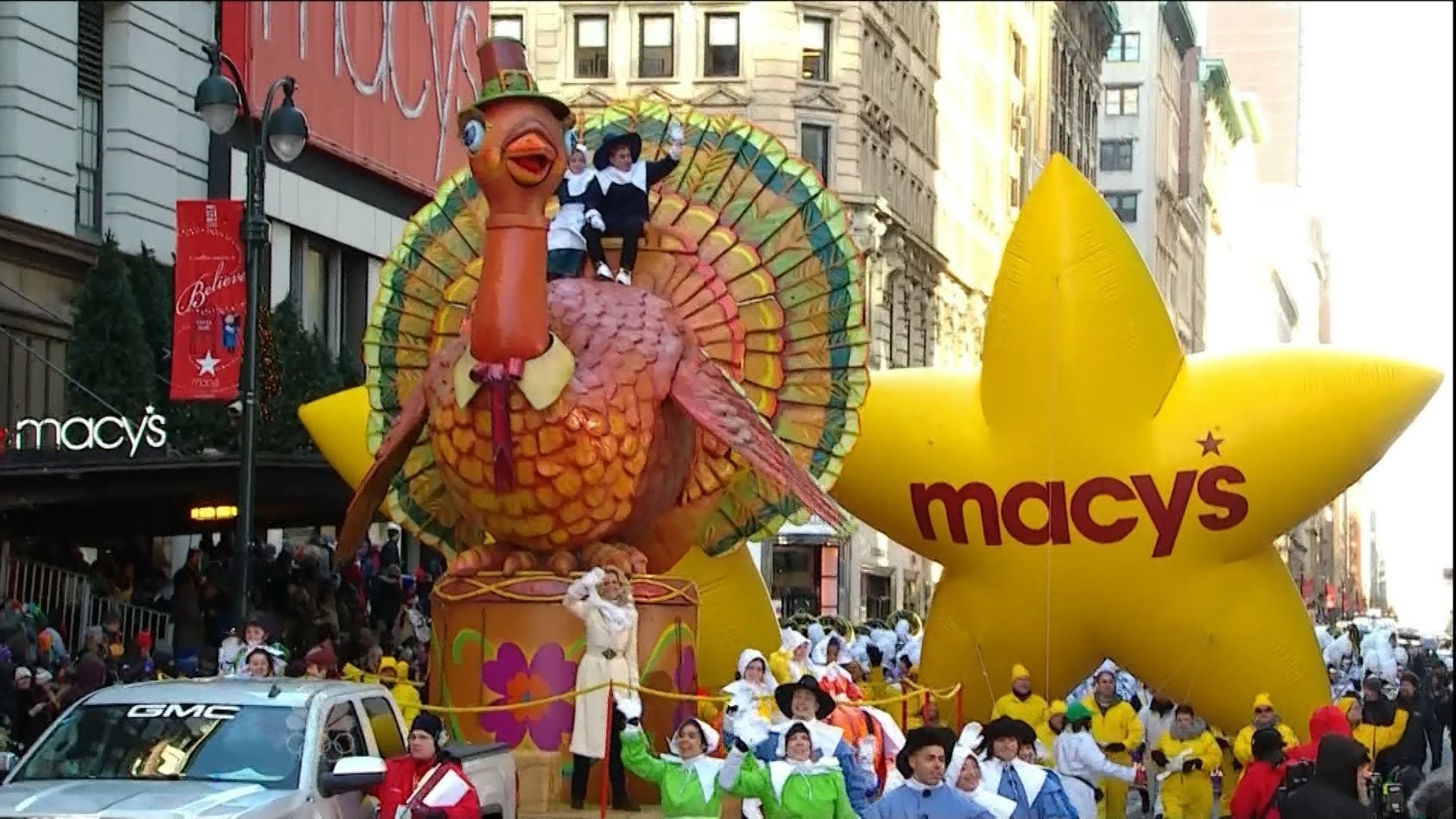 Macy S Thanksgiving Day Parade Bus Trip Courant Munity