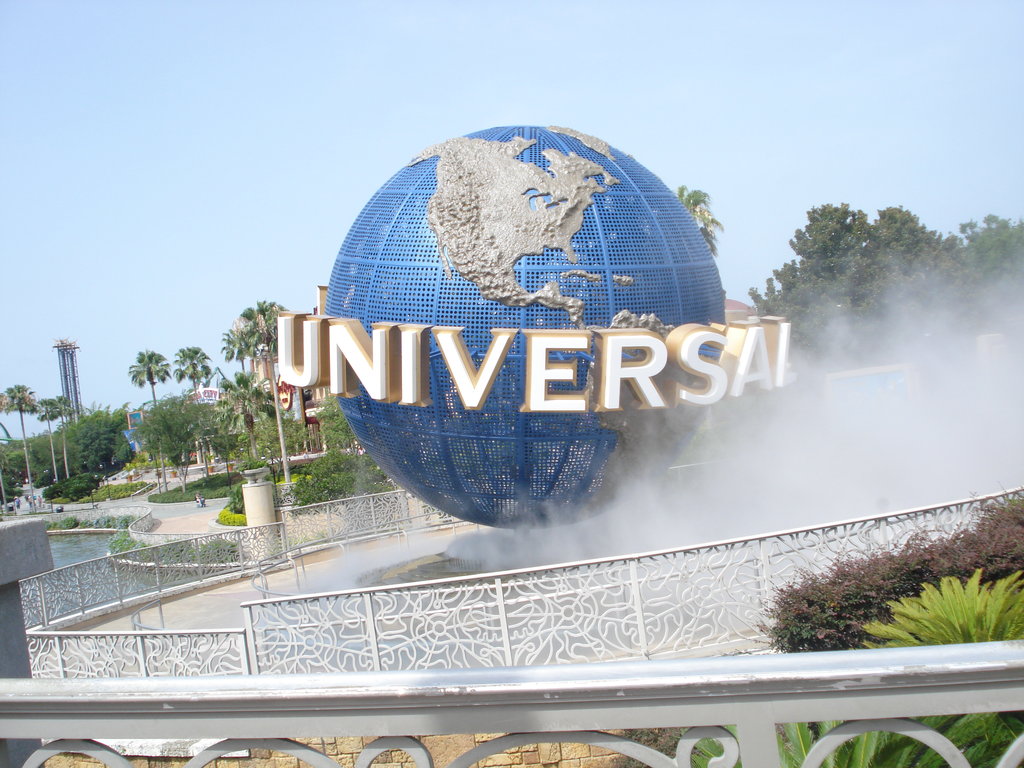 universal studios by chaguita on deviantart universal studios by 1024x768