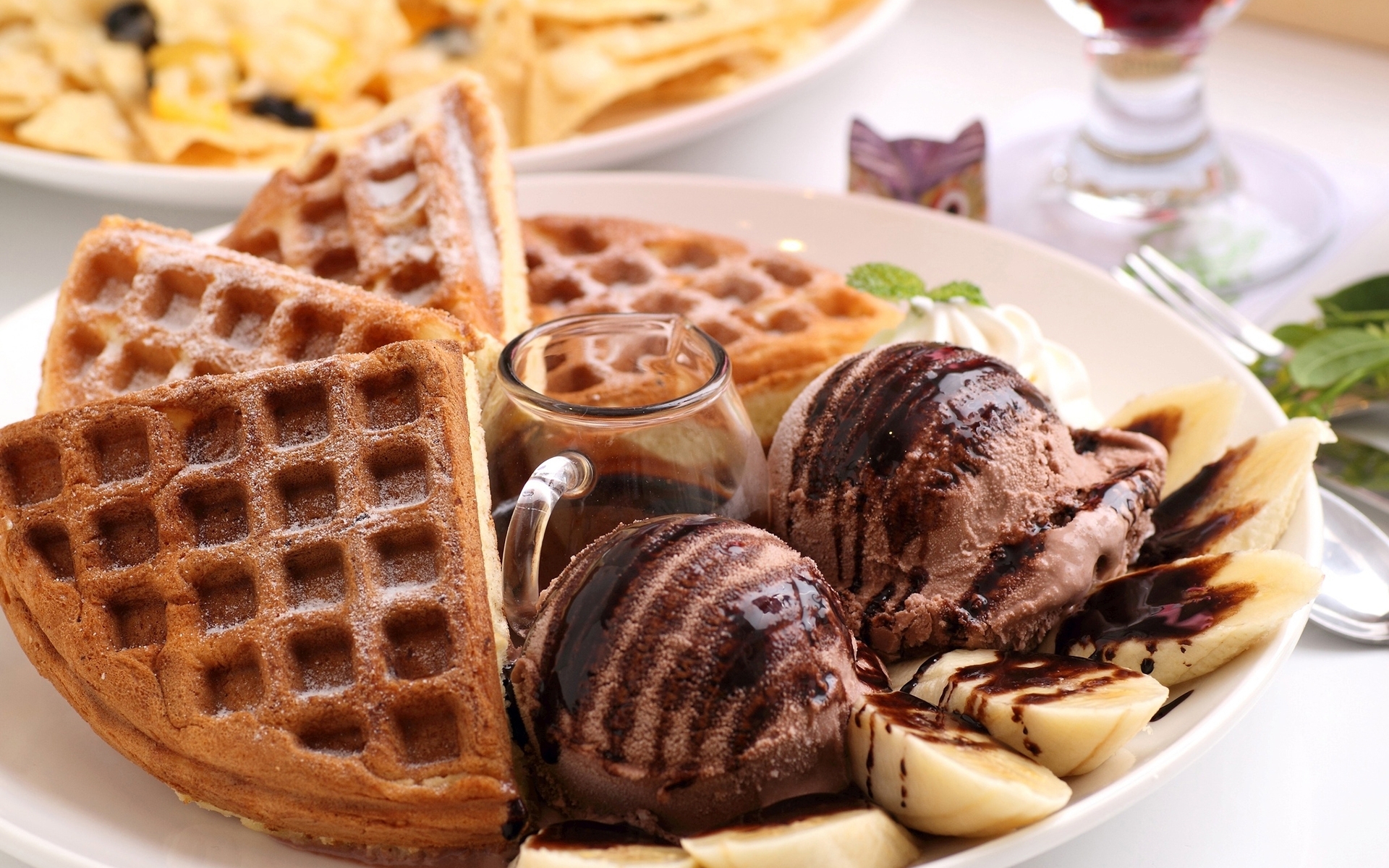 Waffle With Chocolate Ice Cream Wallpaper