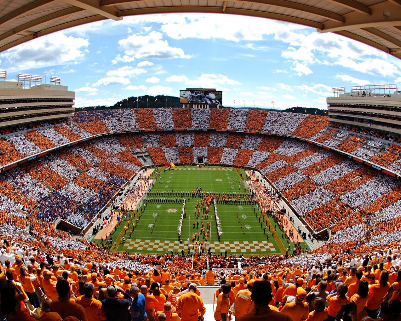 Missouri Looking To Put Tennessees Checkered Neyland