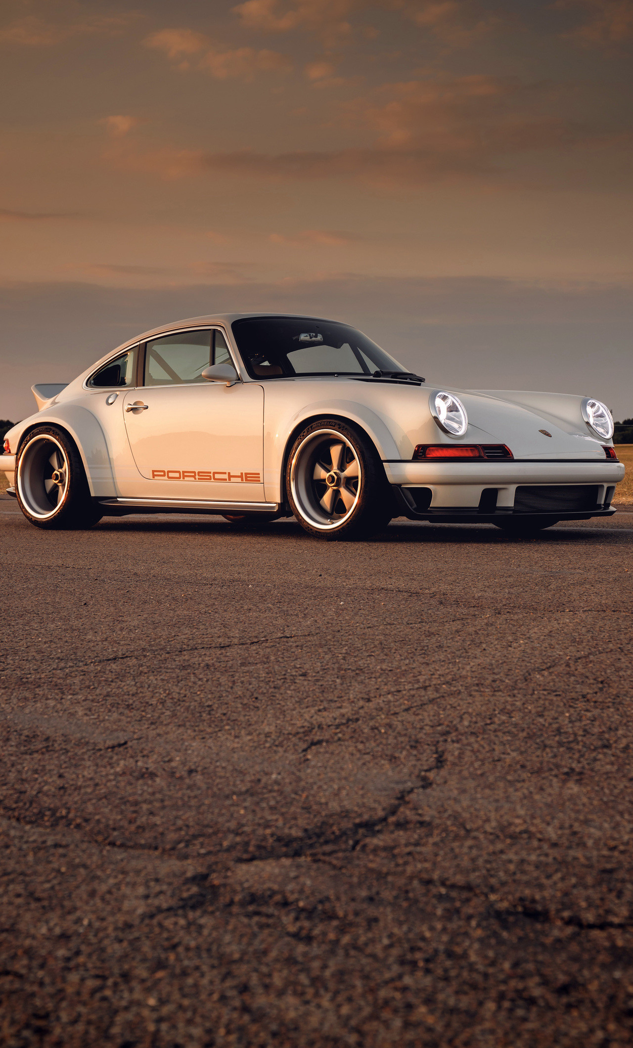 Singer Porsche Wallpaper
