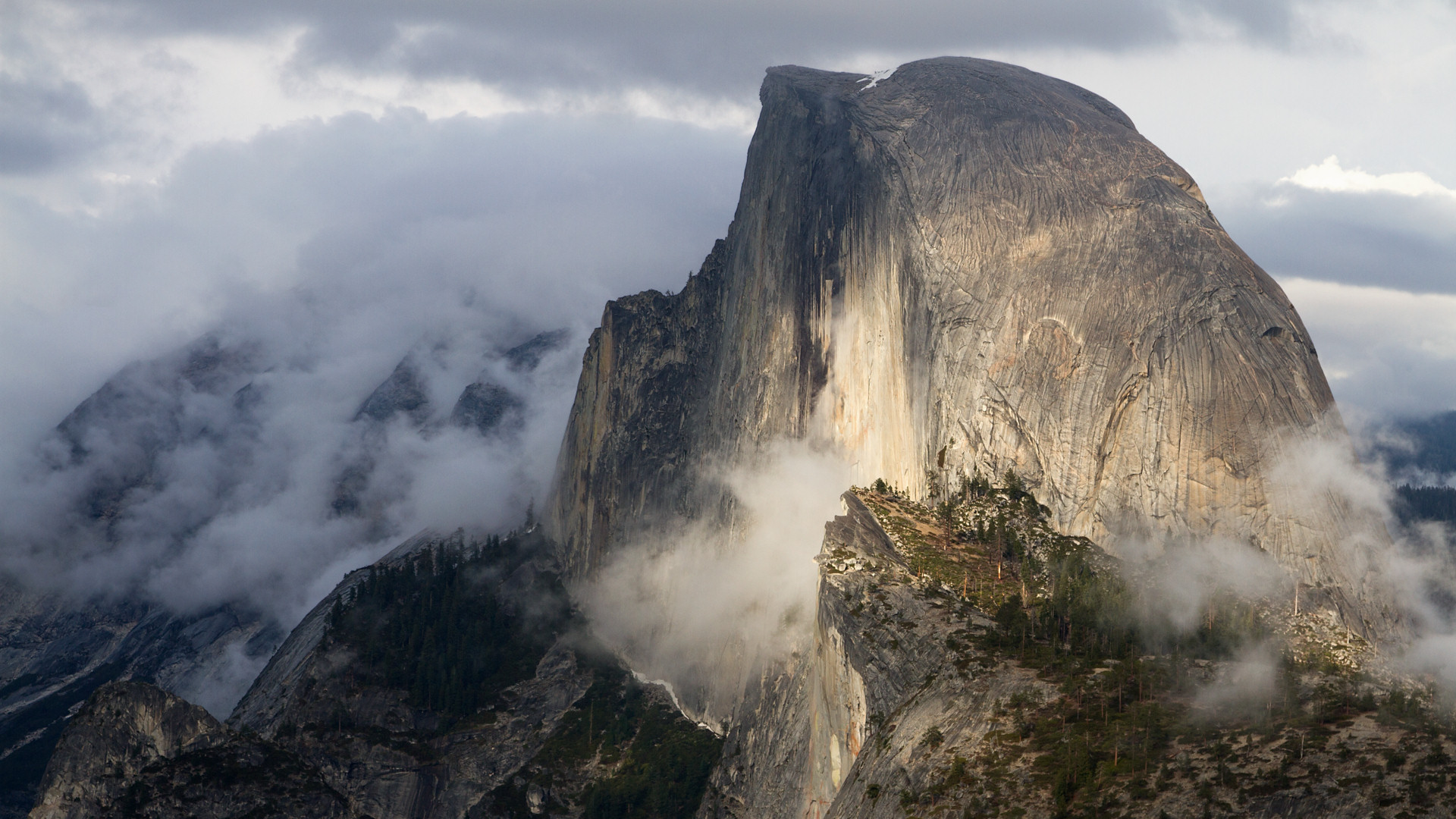 Yosemite Wallpaper Half Dome