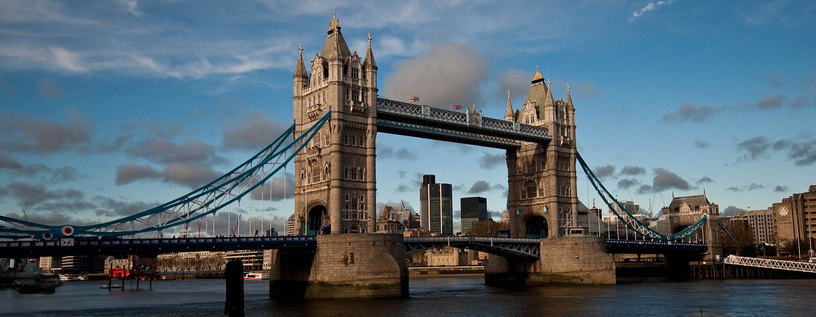 Tower Bridge London Icon Suspension River Thames