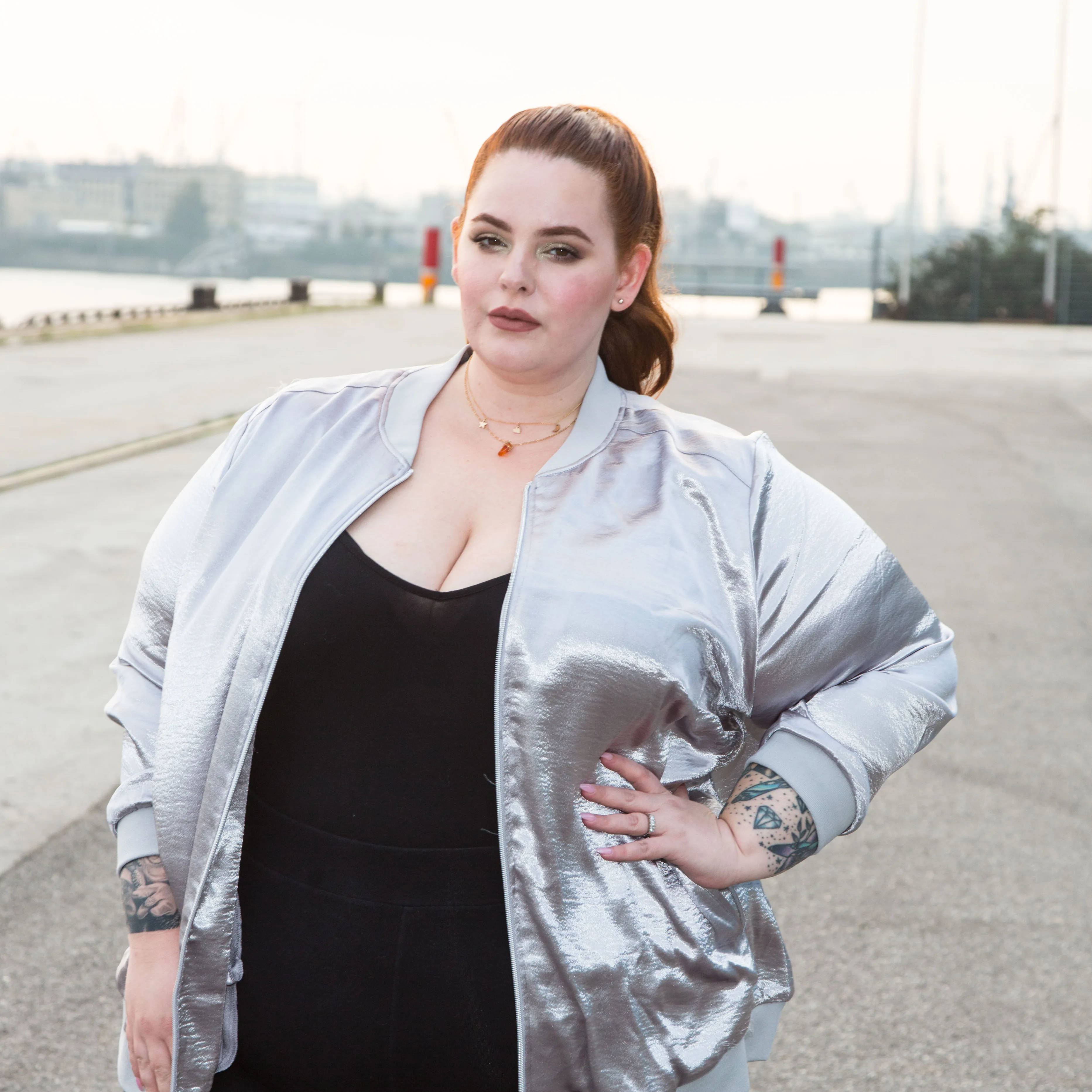 Fat Person Tess Holliday Silver Jacket Wallpaper