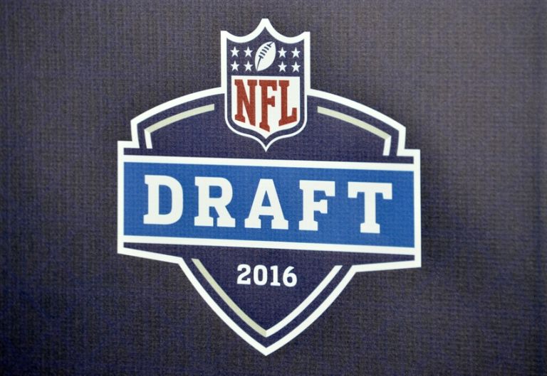 Nfl Draft Chiefs Must Hit In Second Round