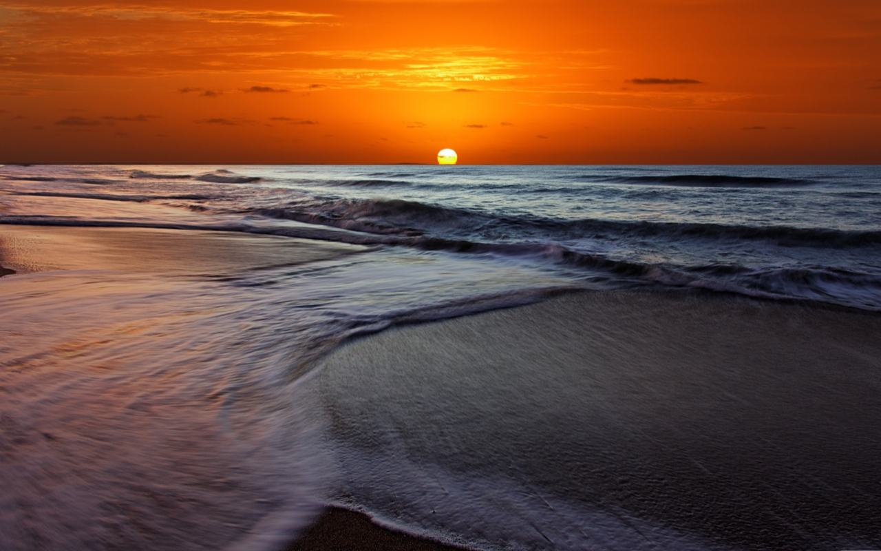 Sunset Beach Mac Wallpaper