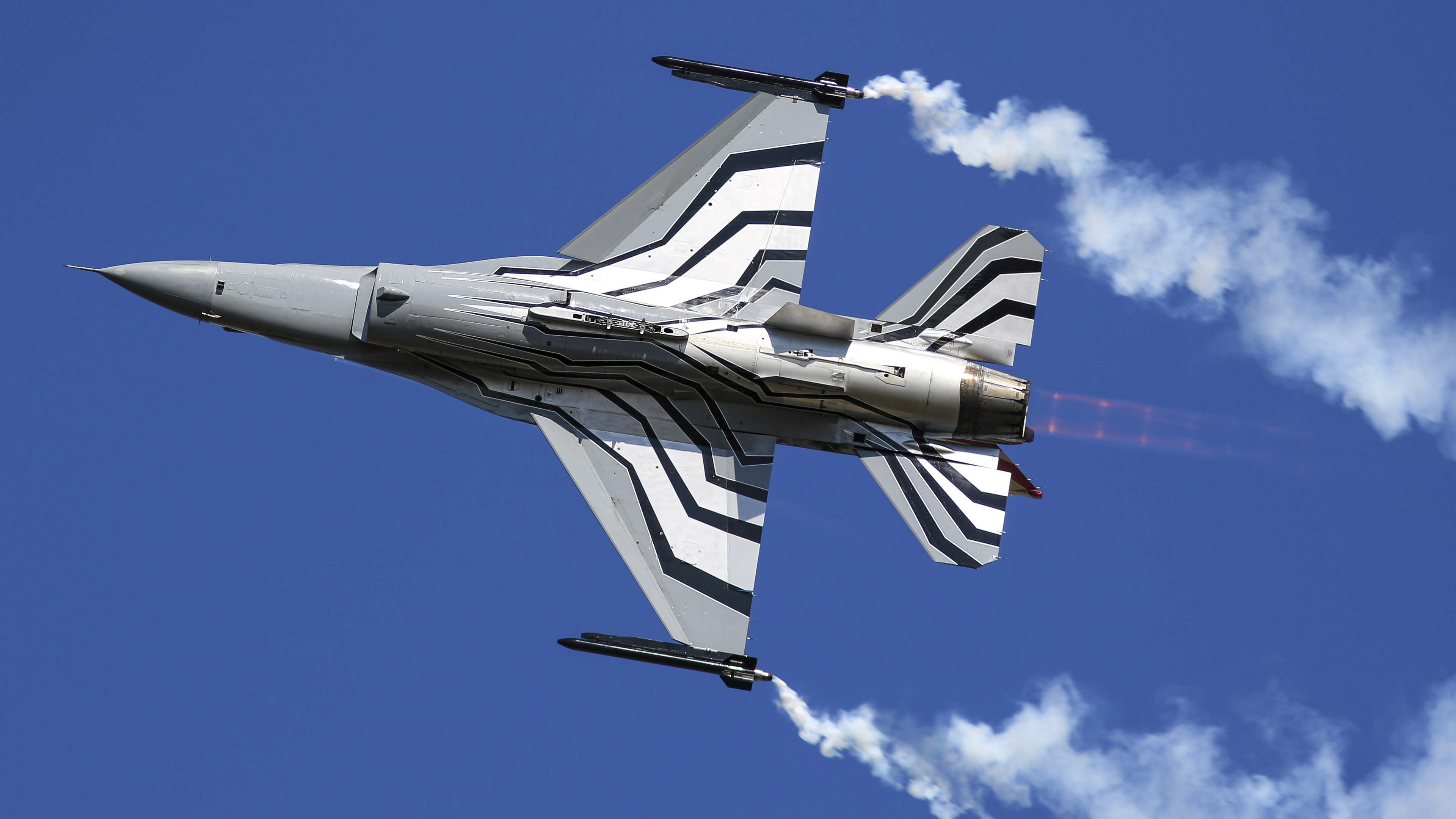 General Dynamics F 16 Fighting Falcon Wallpaper 8   3840 X 2160