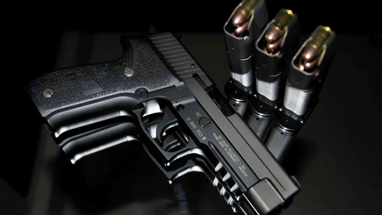 Wallpaper Sig Sauer P226 Bullets Germany