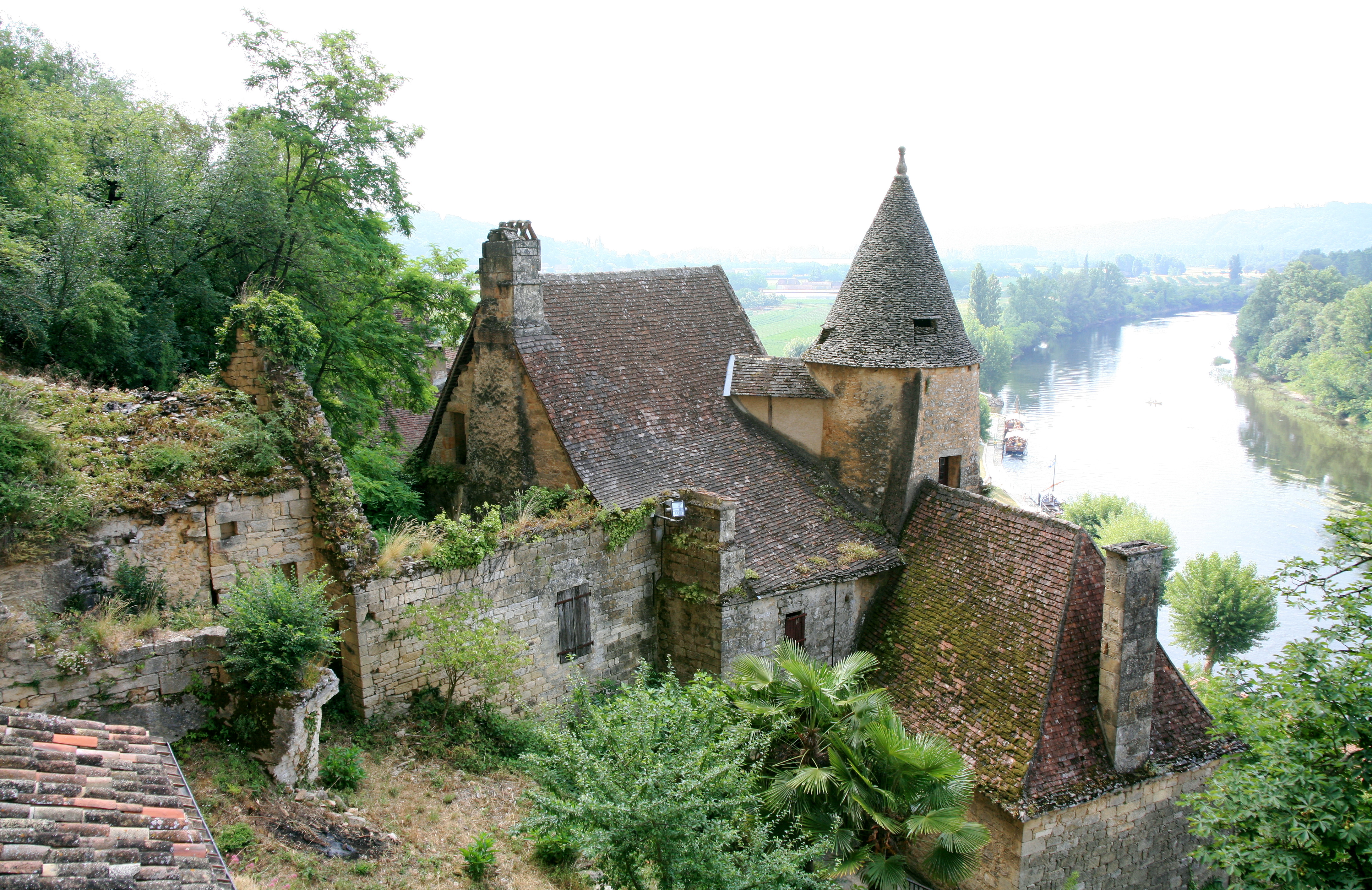 File Rural French Chateau Jpg Wikimedia Mons