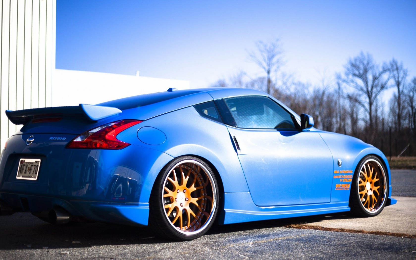 Nissan 370Z Nismo HD Wallpapers Backgrounds 1680x1050