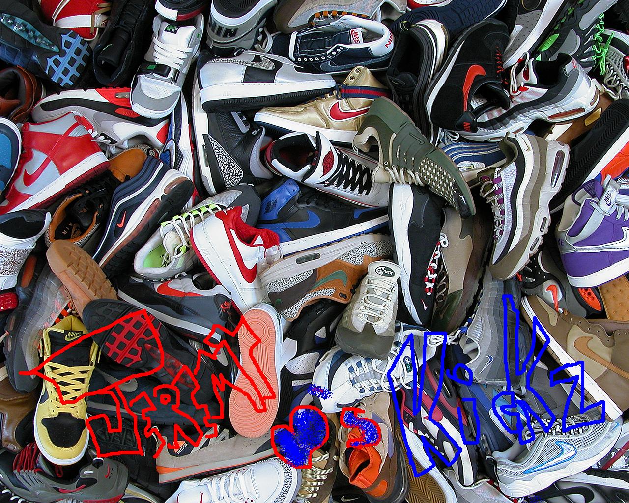 Wallpaper Background Sneakers