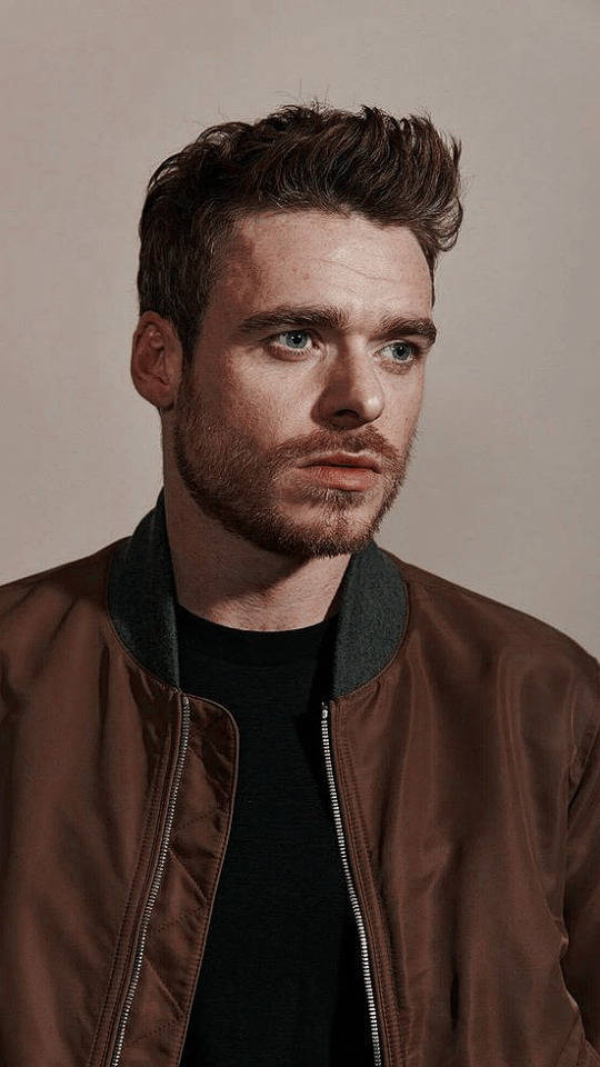 Richard Madden Portrait 7usdgv565feqohq9 Wallpaper