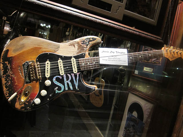 Stevie Ray Vaughan Replica Guitar Me So Hungry