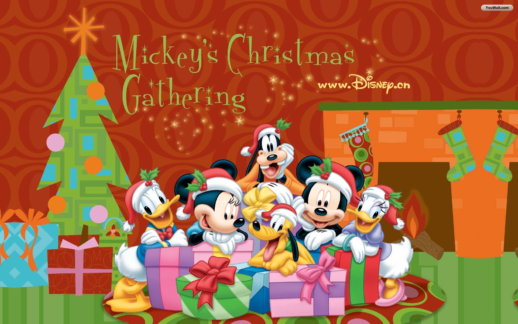 Disney Mickey Mouse With Santa Claus Christmas Wallpaper