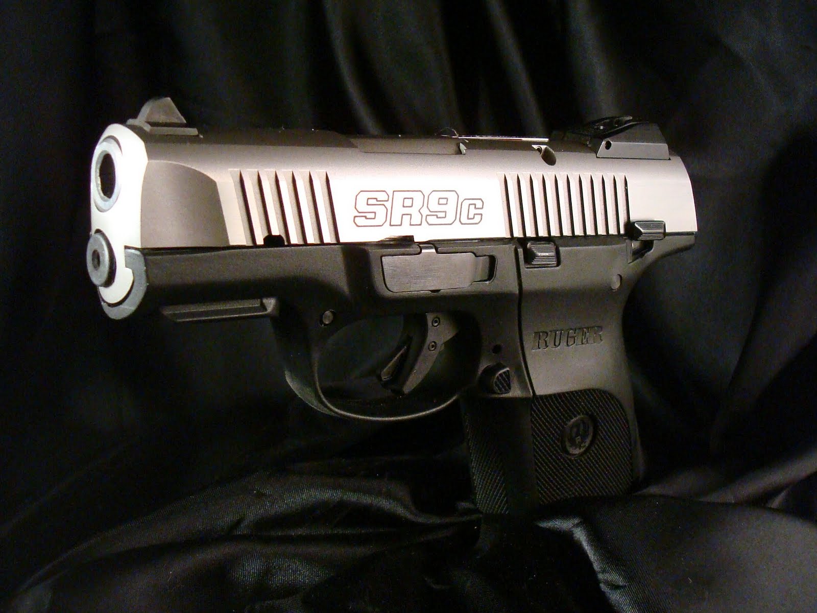 Average Joe S Handgun Res Ruger Sr9c Compact 9mm