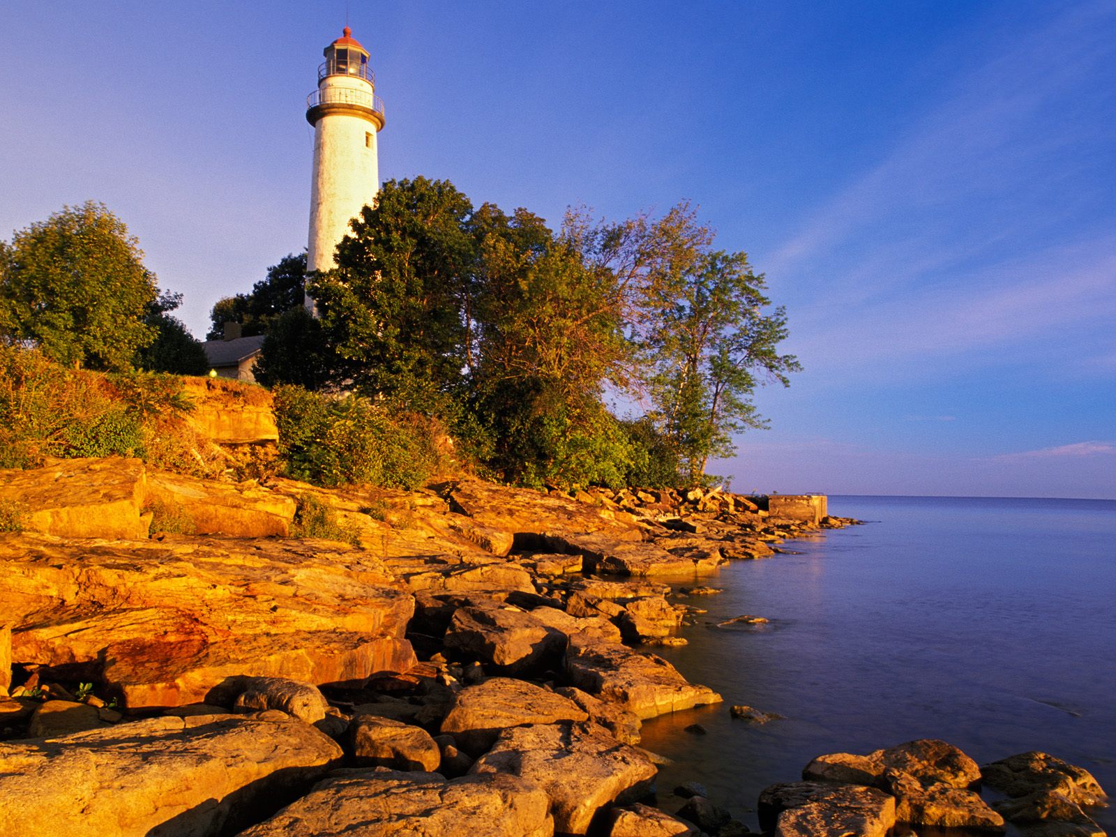 Lighthouse Desktop Background And Wallpaper Point Aux Barques