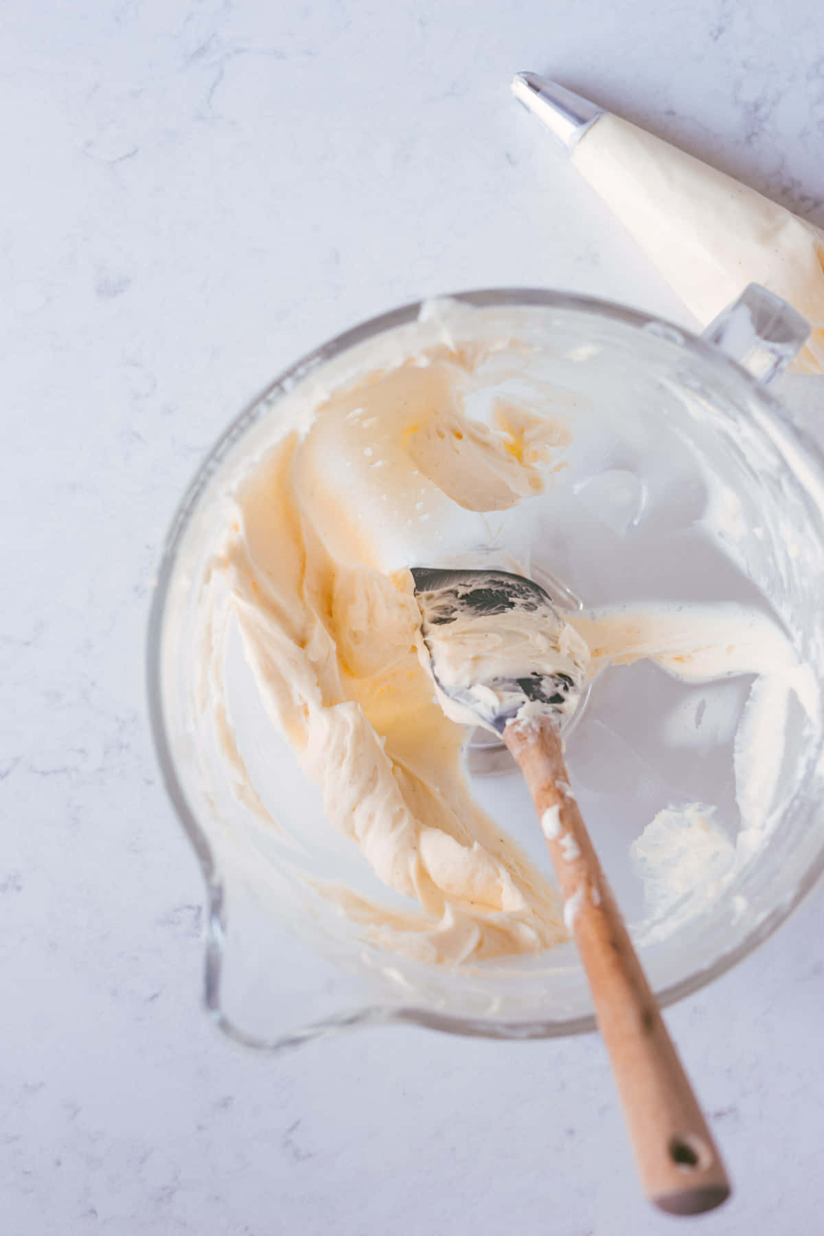 Buttercream X Wallpaper Obrcmpmotwp3h2f1