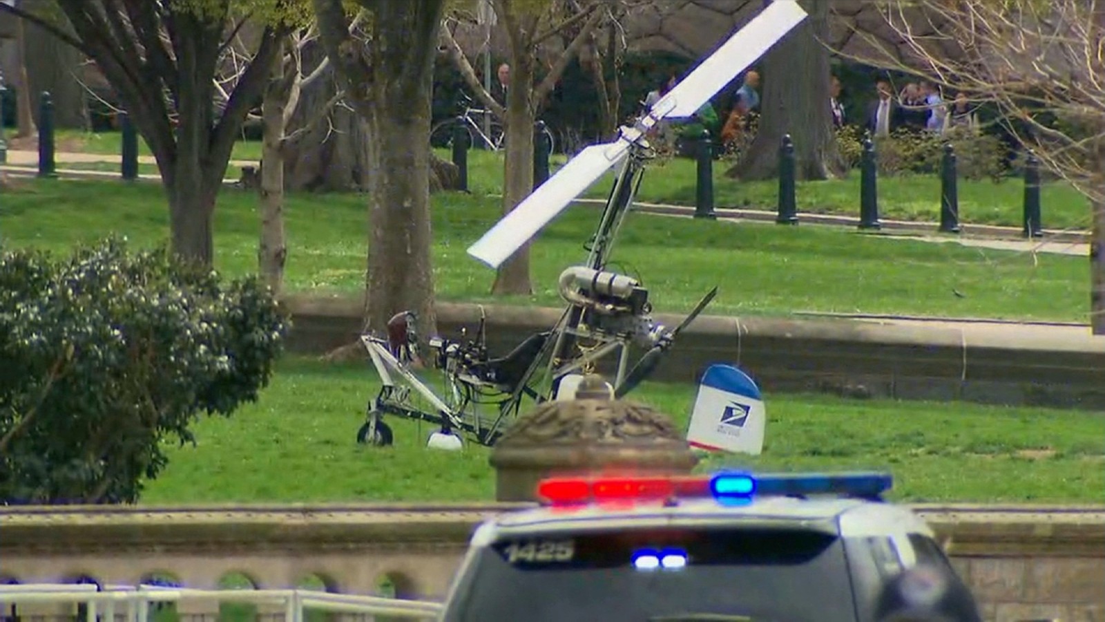 Man Taken Into Custody After Landing Aircraft On Capitol Grounds