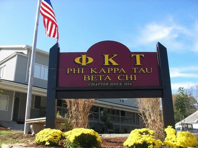 New Phi Kappa Tau House At Southern Illinois University Graphics Code