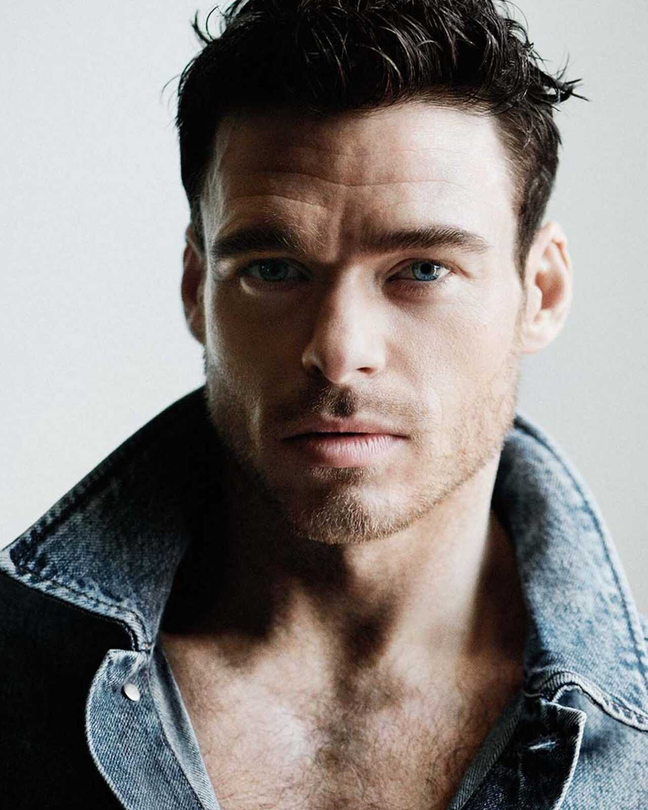 Richard Madden Wallpaper