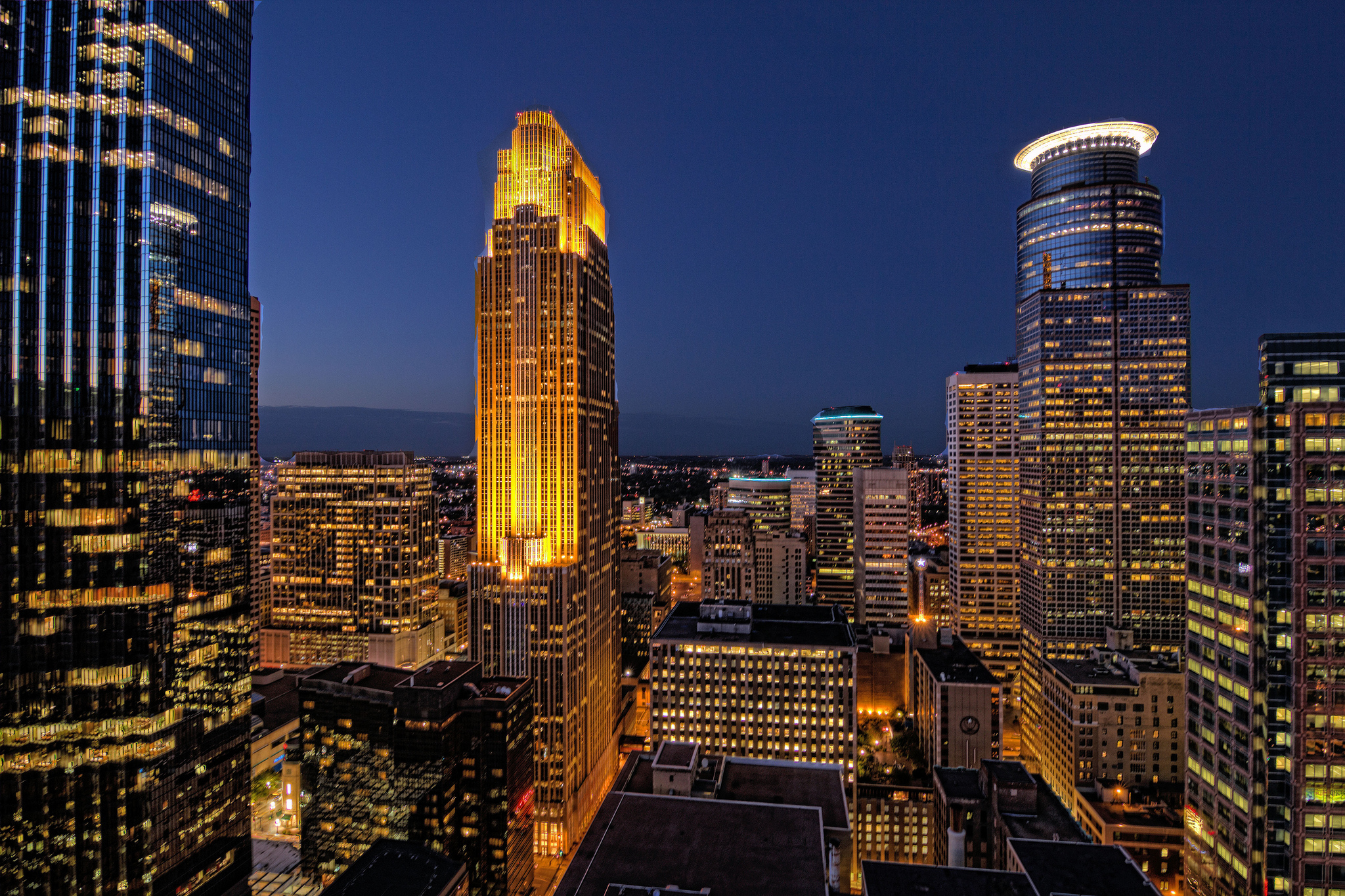 Minneapolis Minnesota night skyscrapers buildings houses lights