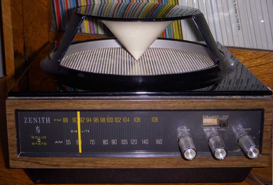 Online Store Cool Vintage Zenith Dial Lite Cone Top Radio Circa