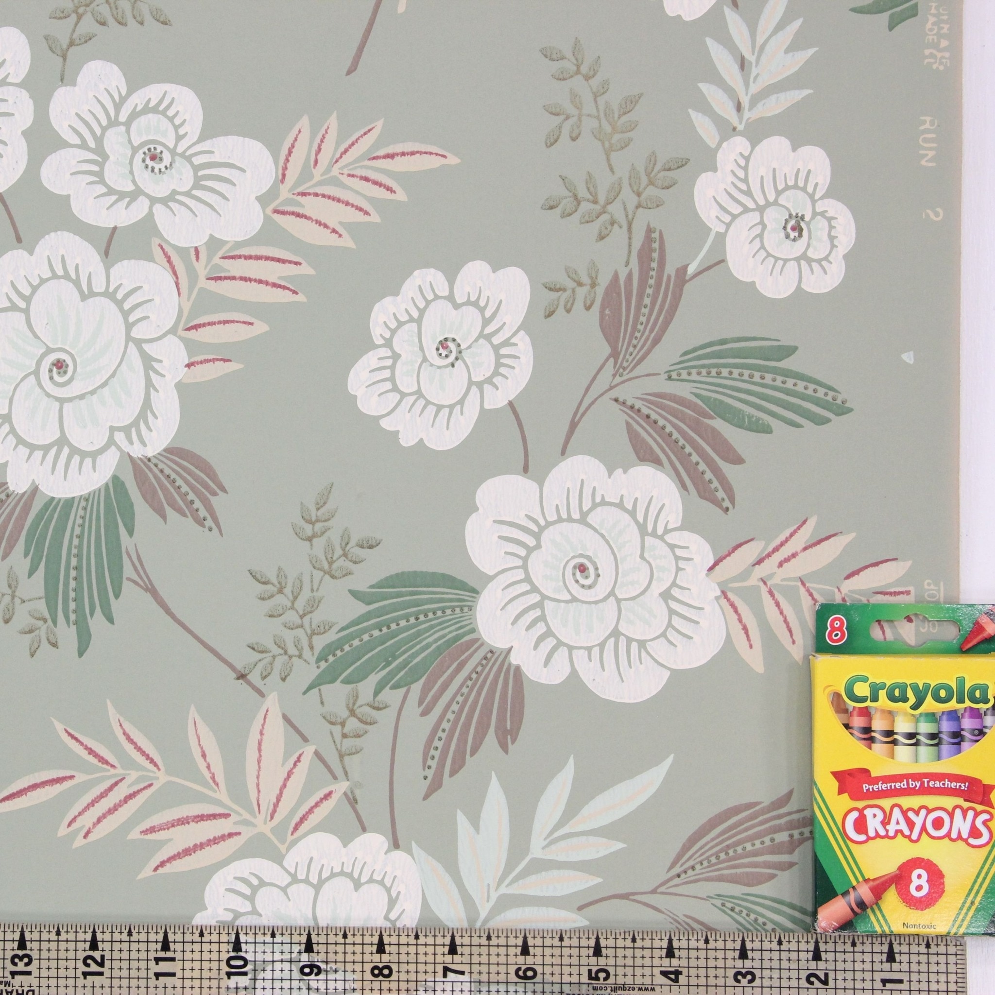 🔥 Free Download 1940s Vintage Wallpaper White Flowers On Green Red