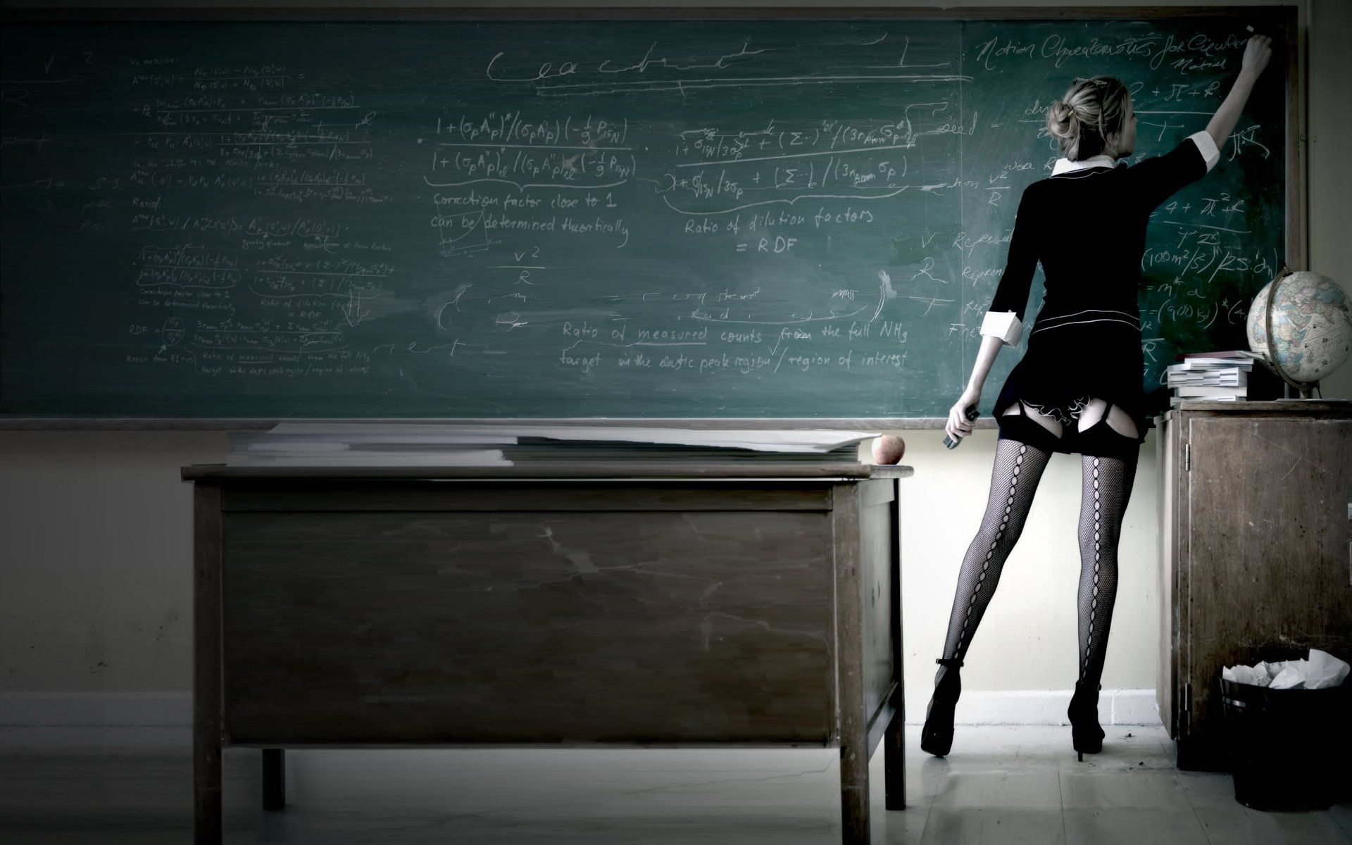 Teachable Wallpaper