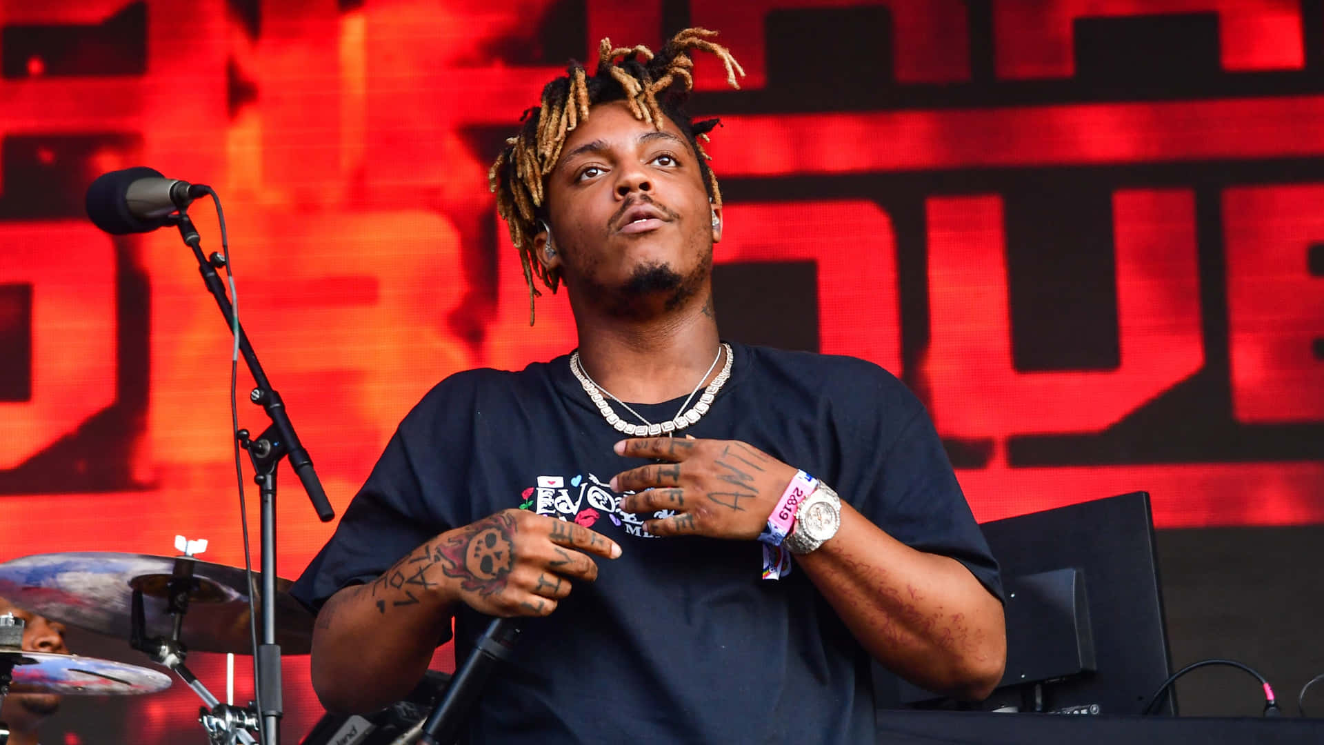 Juice Wrld Concert Wallpaper