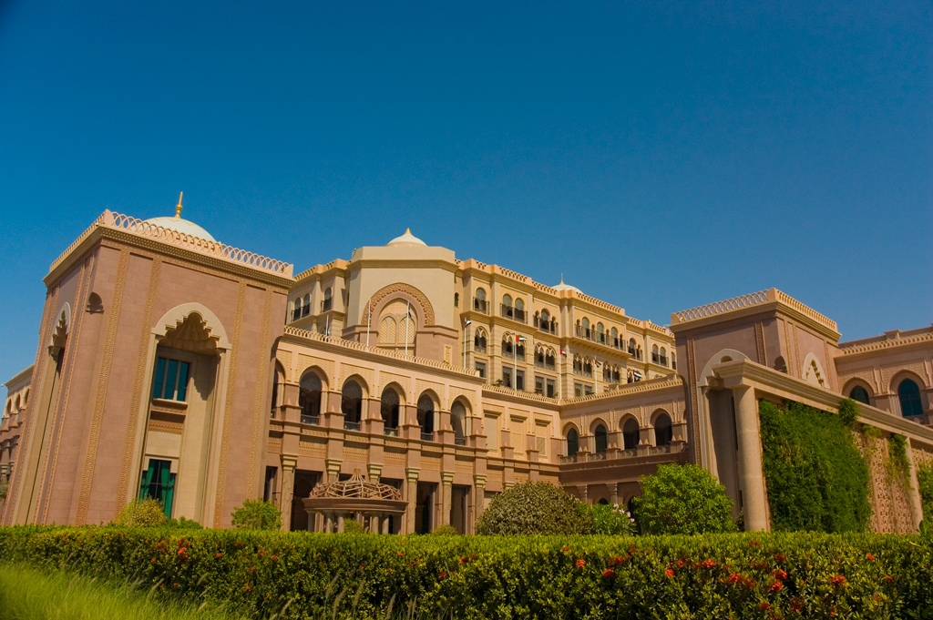 HD Wallpaper Emirates Palace Hotel In Abu Dhabi Uae
