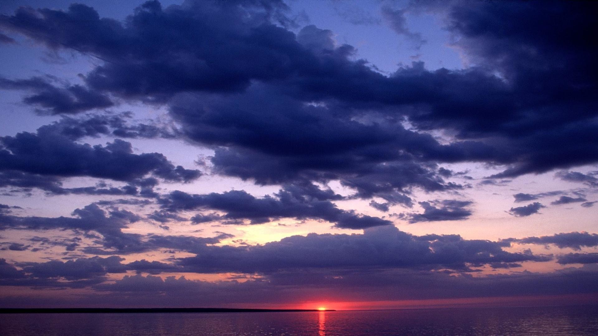 Dark Sky Wallpaper