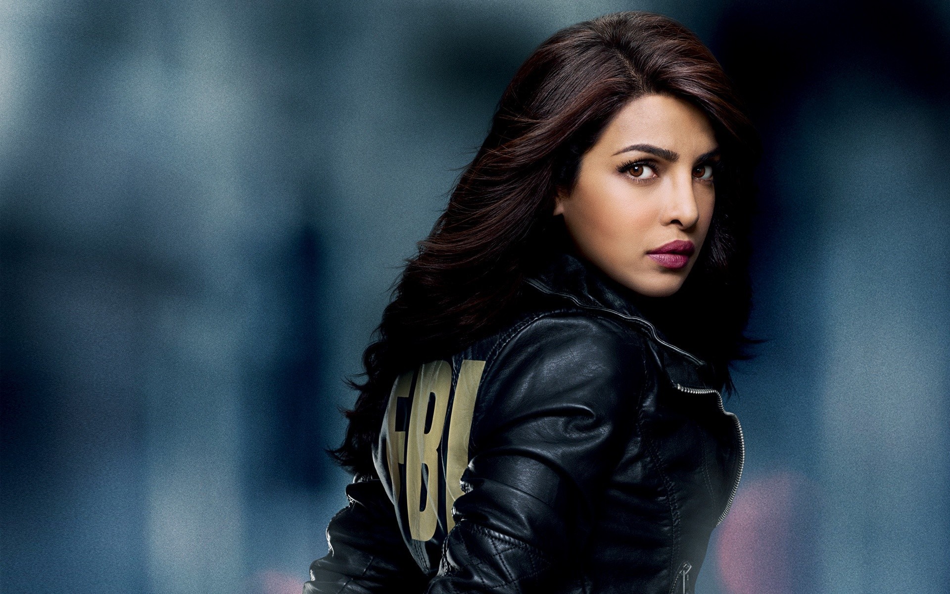 Bollywood Actress Priyanka Chopra HD Wallpaper