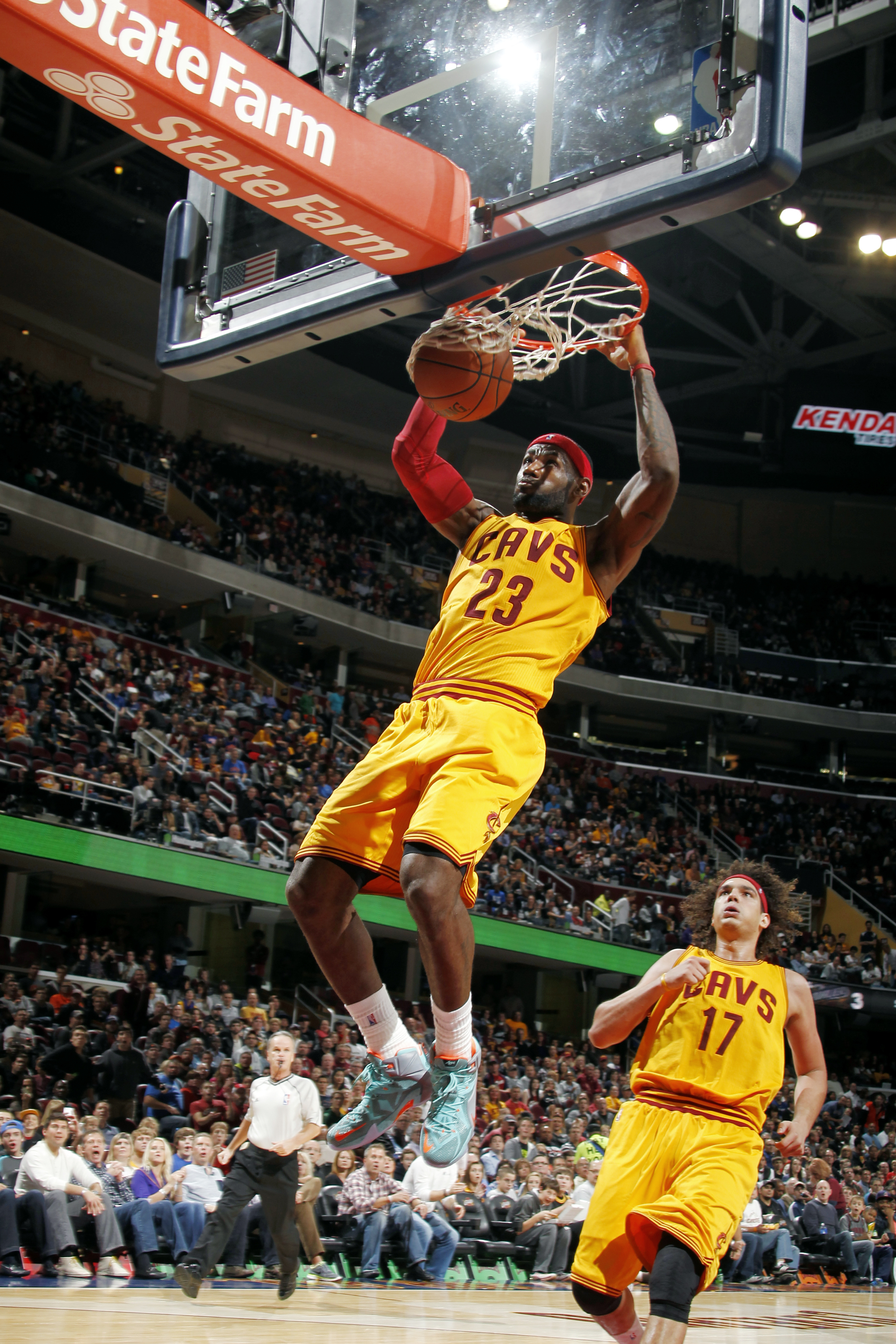 Showing Gallery For Lebron James Cavs Dunk