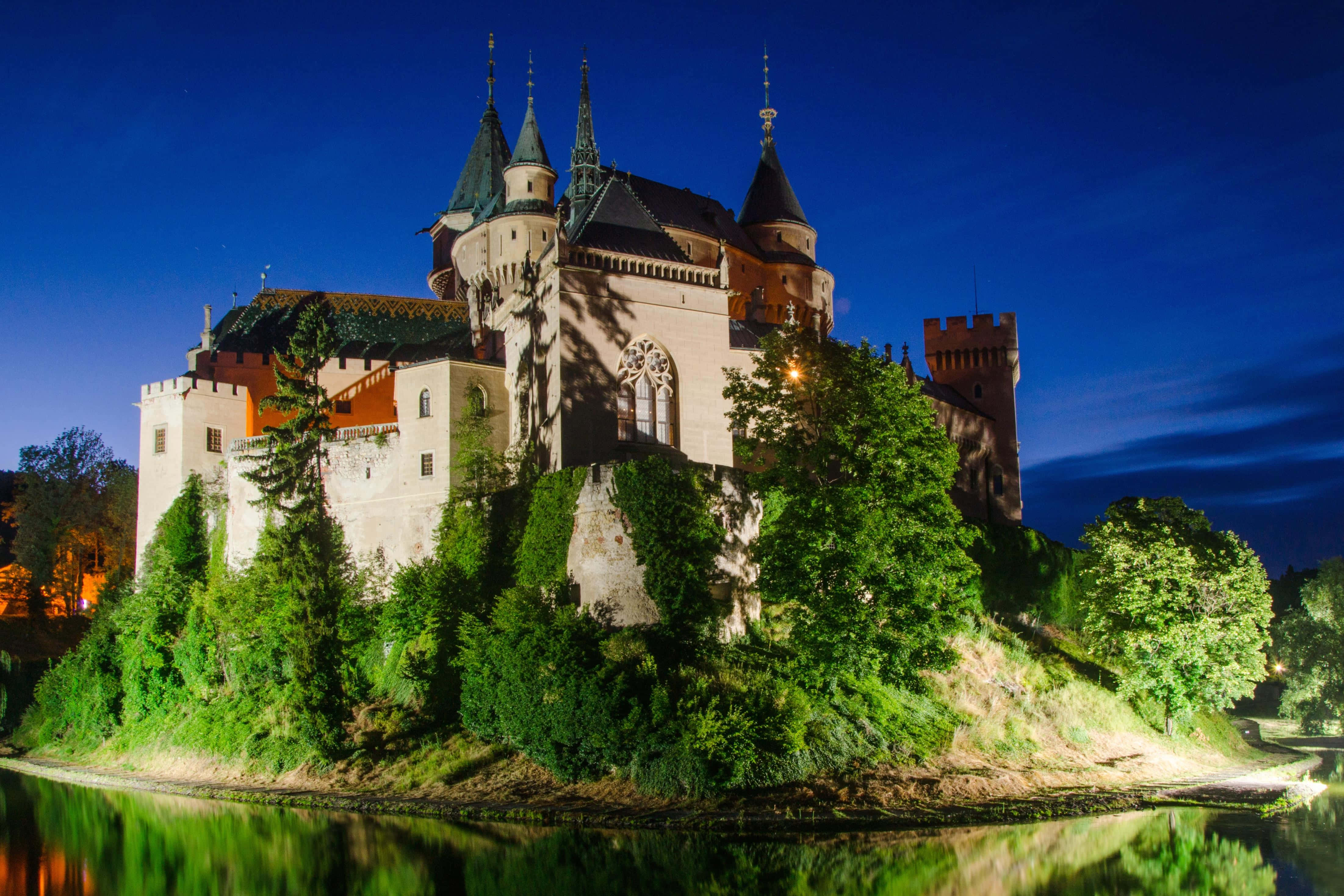 Gorgeous Bojnice Castle Reflection Wallpaper
