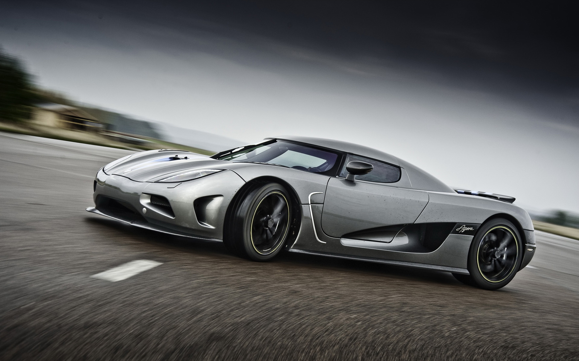 Koenigsegg Agera Wallpaper And Image Pictures Photos