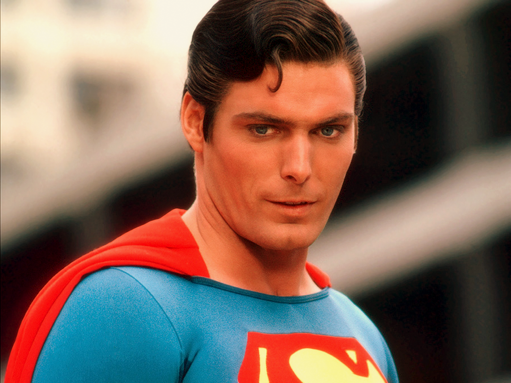 christopher reeve as superman wallpapers 23687 1024x768png 1024x768