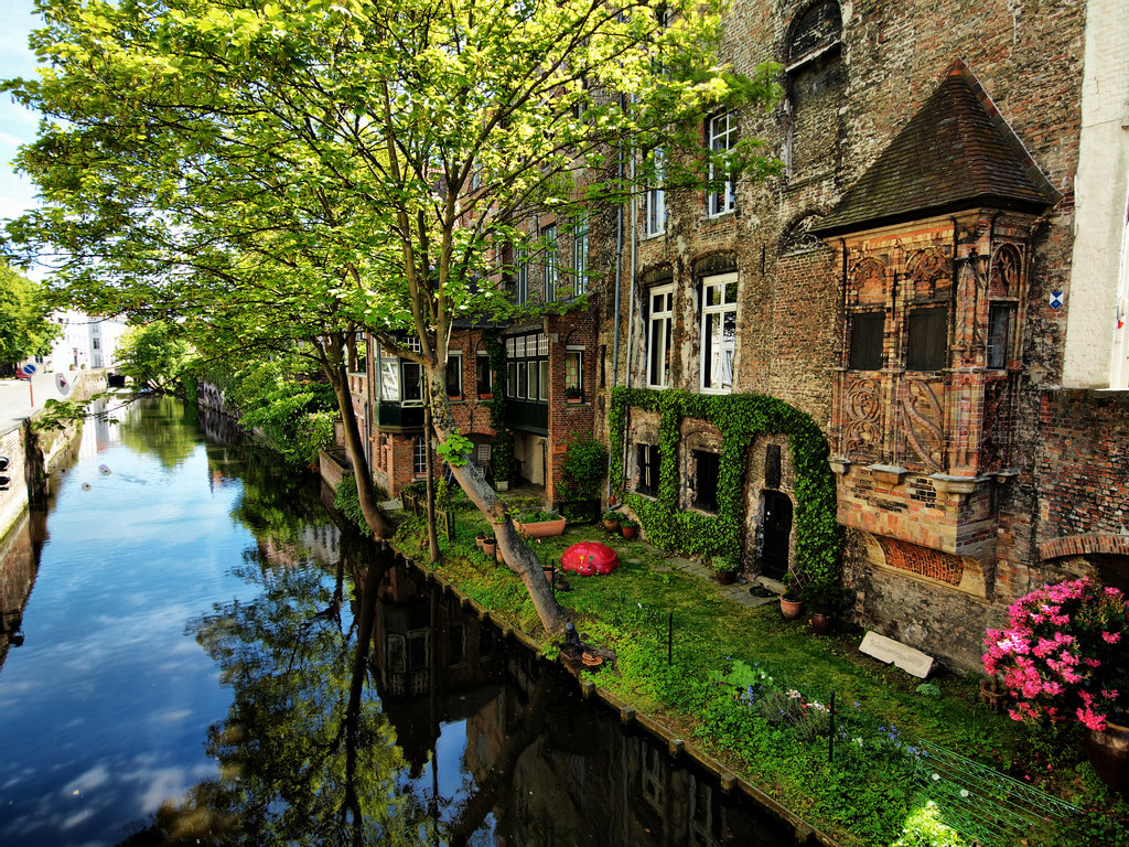 Bruges 16 by pagan live style on