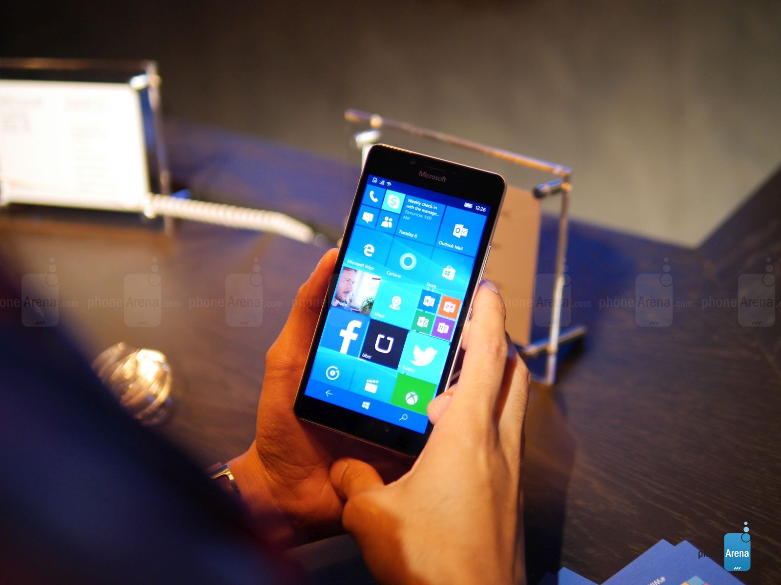 Microsoft Lumia Hands On Phonearena Res