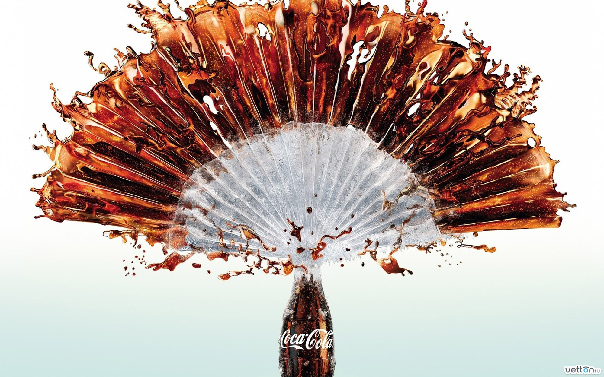 Drink Coca Cola Splash
