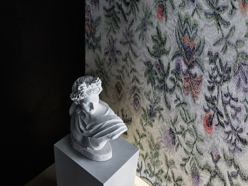 Wallpaper With Floral Pattern A Tratti Contemporary